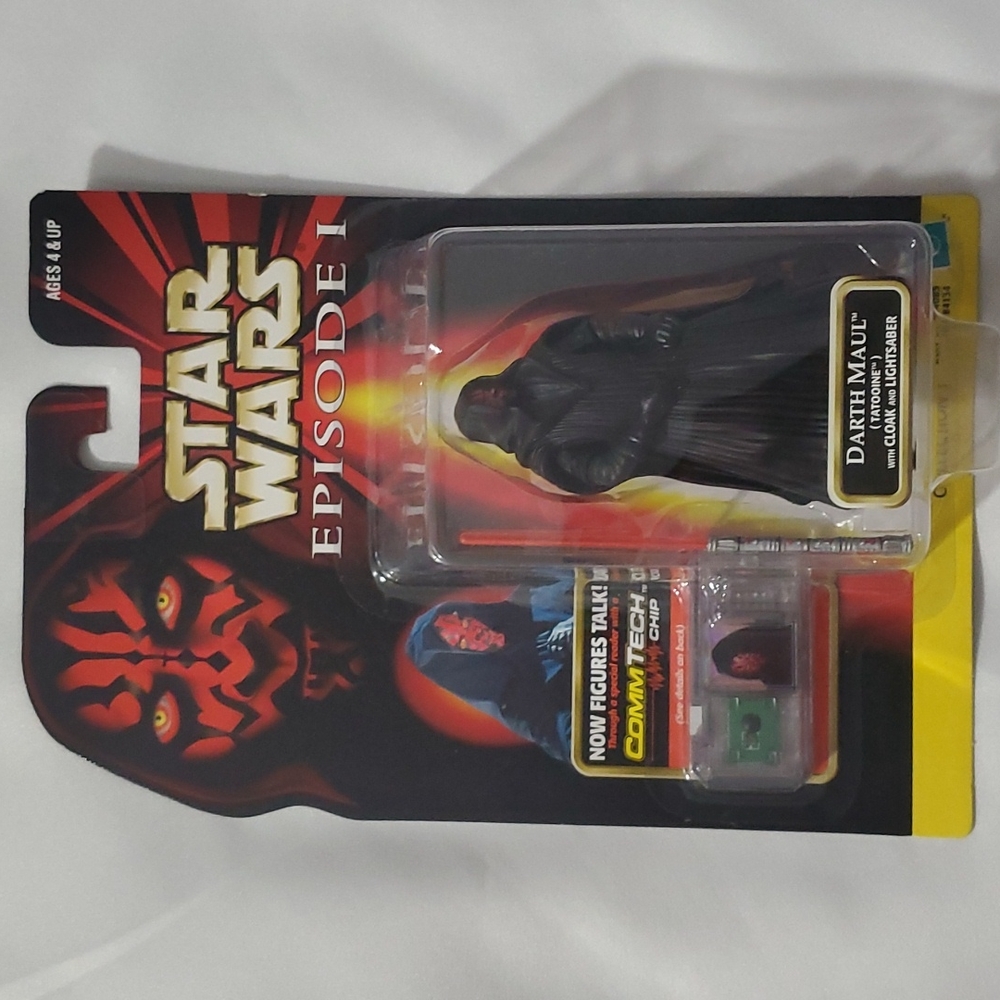 NWT Comm Tech Reader Darth Maul